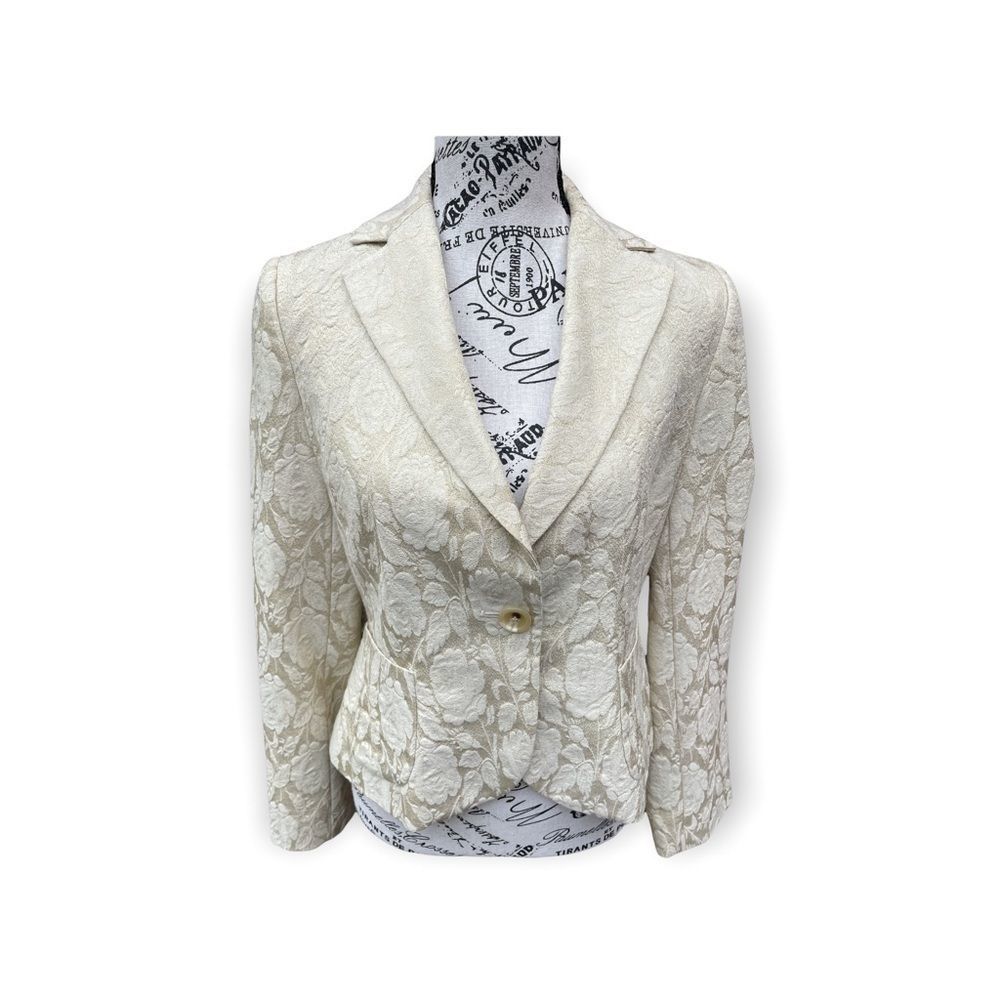 Banana Republic jacquard cream with hint of shimmer gold blazer size 6